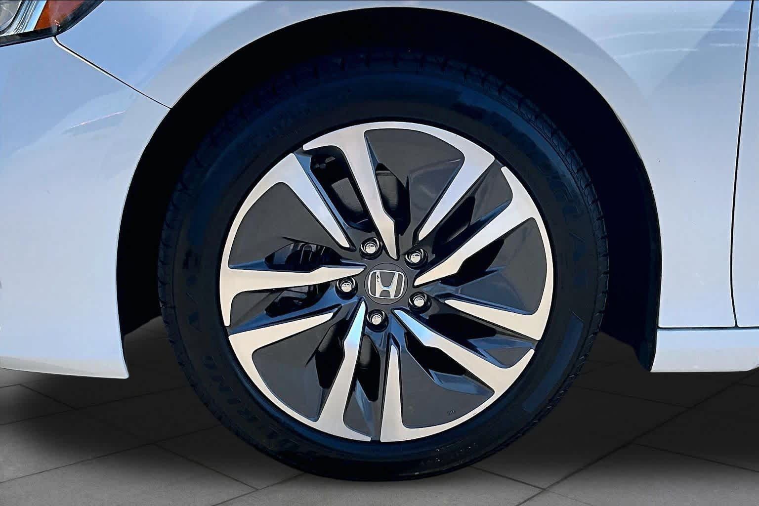 Used 2021 Honda Accord EX-L image 10