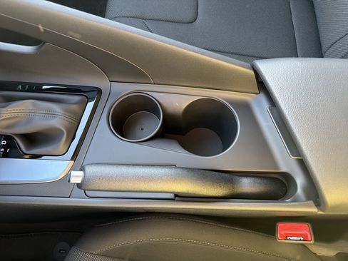 New 2026 Hyundai Elantra SE w/ Cargo Package image 18