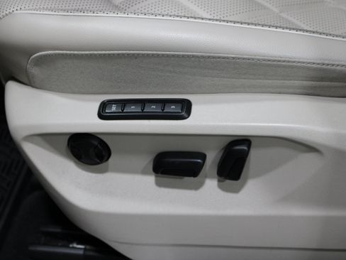 Used 2024 Volkswagen Atlas SEL Premium R-Line AWD/4WD image 5
