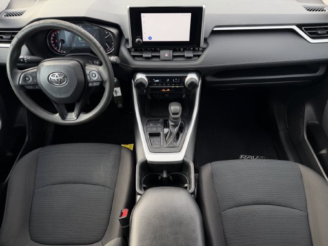 Used 2023 Toyota RAV4 LE FWD image 11