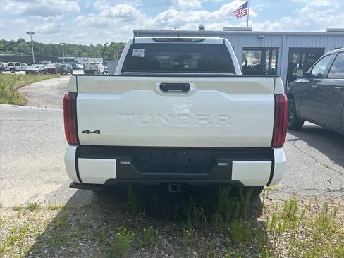 Used 2024 Toyota Tundra SR5 w/ TRD Sport Package AWD/4WD image 11