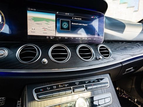 Used 2018 Mercedes-Benz E 63 AMG S image 40