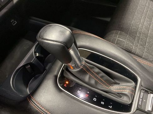 Certified 2023 Honda HR-V Sport image 25