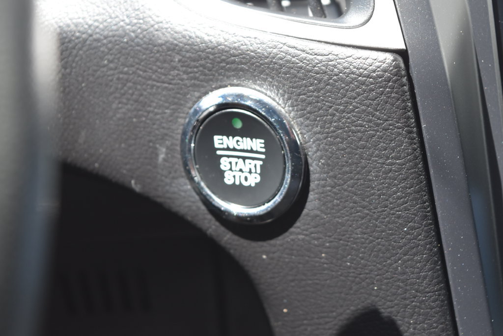 Used 2024 Ford Edge SEL AWD/4WD image 16