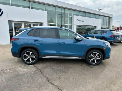New 2026 Volkswagen Tiguan SE AWD/4WD image 8