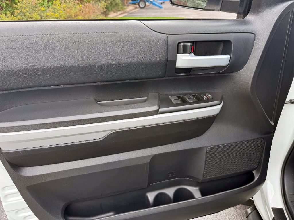Used 2019 Toyota Tundra SR5 w/ TRD Off Road Package AWD/4WD image 15