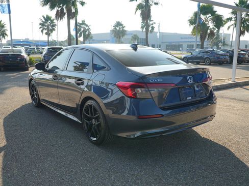 Used 2024 Honda Civic Sport image 9