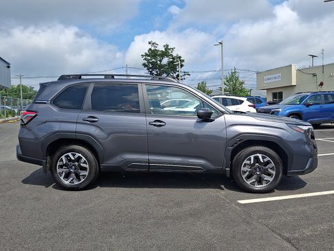 Certified 2026 Subaru Forester Premium AWD/4WD image 7