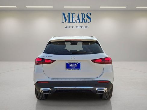 Used 2025 Mercedes-Benz GLA 250 image 4