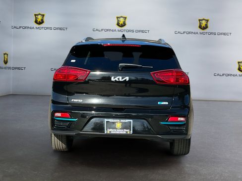 Used 2022 Kia Niro EX Premium image 6