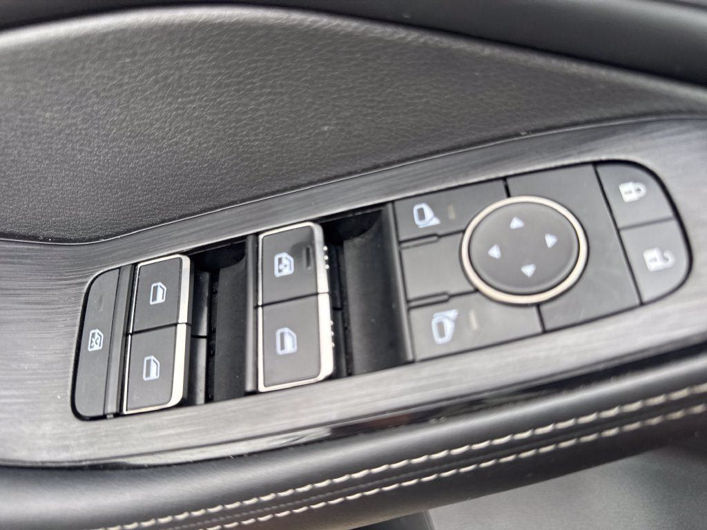 Used 2021 Nissan Rogue SL w/ Premium Package FWD image 19