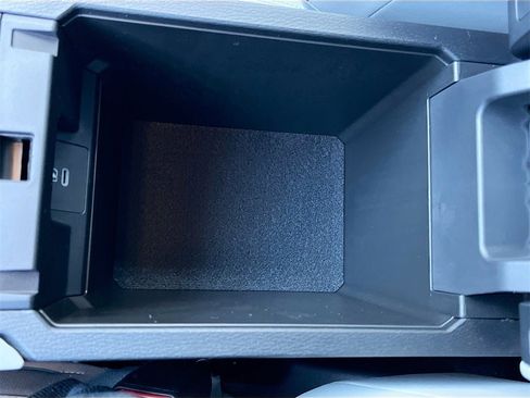 New 2026 Mitsubishi Outlander SE image 23