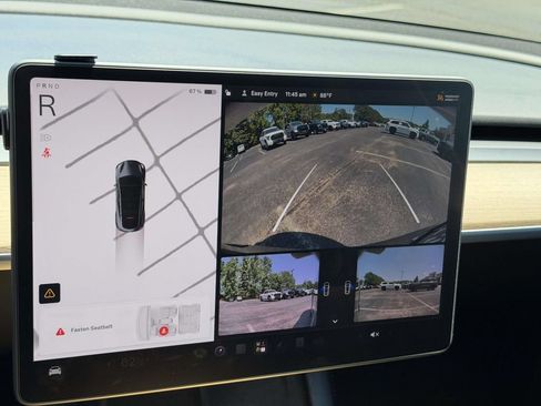 Used 2023 Tesla Model Y Long Range AWD/4WD image 4