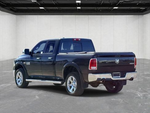 Used 2016 RAM 1500 Laramie AWD/4WD image 7
