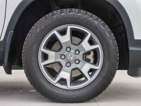 Used 2023 Honda Passport TrailSport image 11