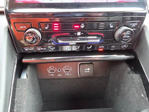 Used 2021 Jeep Grand Cherokee L Limited image 47