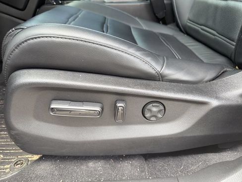 Used 2022 Honda CR-V EX-L image 10