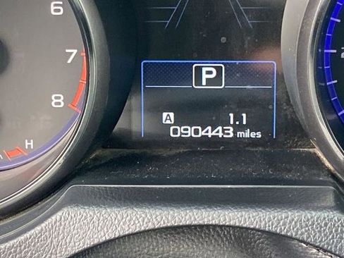 Used 2018 Subaru Outback 2.5i Premium image 8