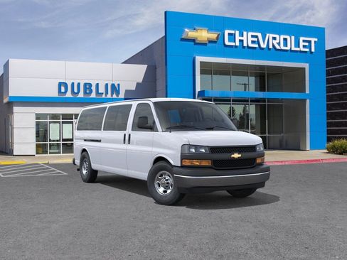 New 2025 Chevrolet Express 3500 LS image 2