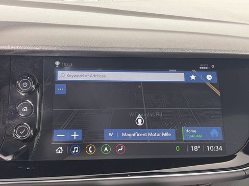 Used 2023 Buick Envision Avenir image 23