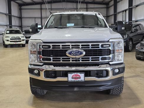 Used 2023 Ford F250 XLT w/ 360-Degree Camera Package AWD/4WD image 2