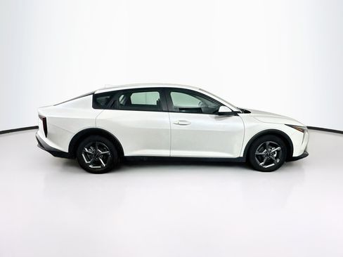 Used 2025 Kia K4 FWD image 10