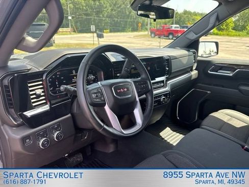 Used 2024 GMC Sierra 1500 Elevation AWD/4WD image 14