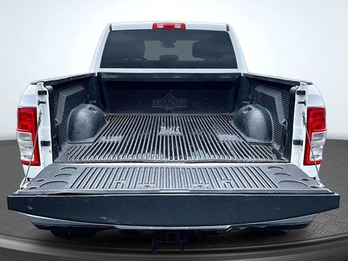 Used 2019 RAM 2500 Big Horn AWD/4WD image 5