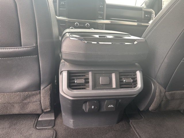 Used 2023 Ford F150 Lariat AWD/4WD image 40