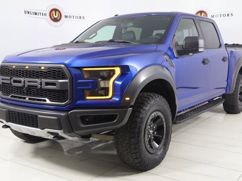 Used 2017 Ford F150 Raptor w/ Equipment Group 801A Mid image 5