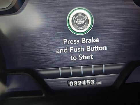 Used 2021 RAM 1500 Big Horn AWD/4WD image 3