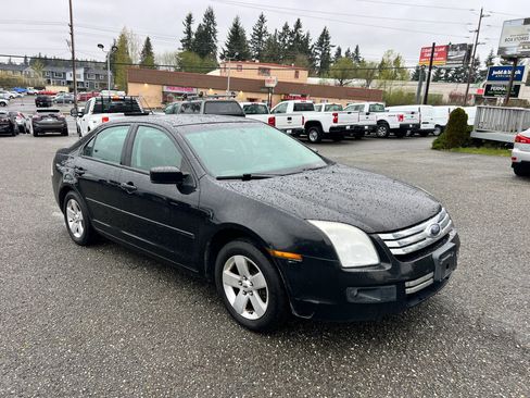 Used 2009 Ford Fusion SE image 3