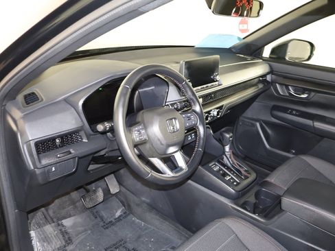 Certified 2025 Honda CR-V Sport image 36