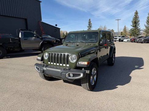 Used 2023 Jeep Wrangler Unlimited Sahara AWD/4WD image 3