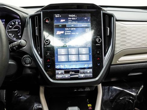 Used 2025 Subaru Forester Limited image 27