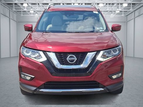 Used 2019 Nissan Rogue SL w/ Premium Package AWD/4WD image 3