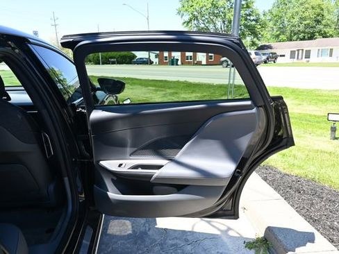 Used 2023 Lucid Air Touring AWD/4WD image 17
