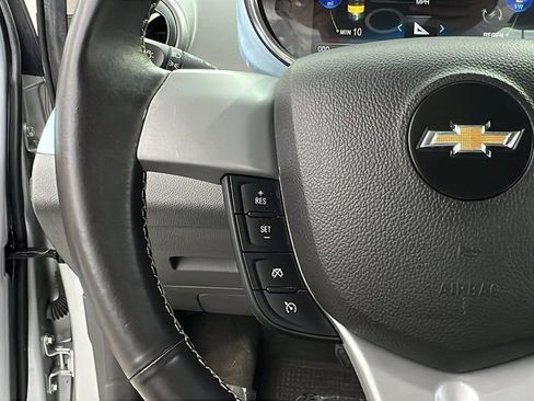 Used 2014 Chevrolet Spark LT image 33
