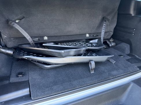 Used 2024 Jeep Wrangler Sport image 19