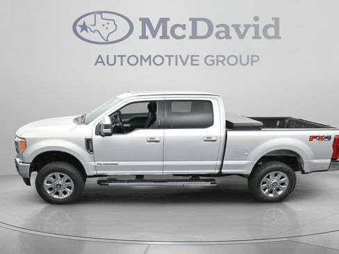 Used 2018 Ford F250 Lariat w/ Lariat Ultimate Package AWD/4WD image 45