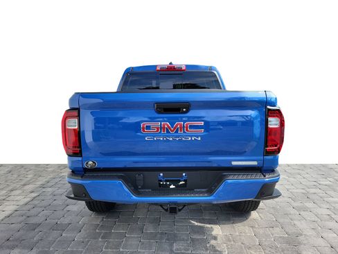 New 2026 GMC Canyon Elevation w/ Convenience Package RWD image 5