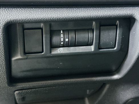 Used 2024 Subaru Impreza 2.0i image 17