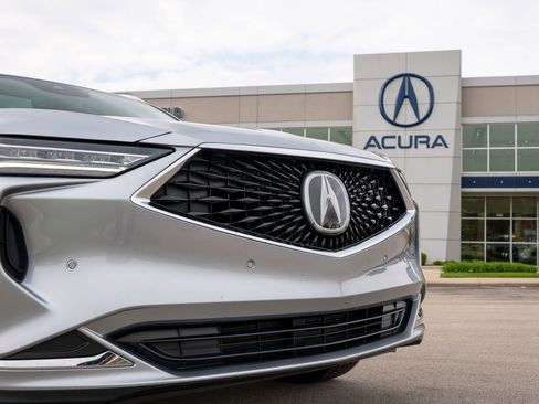 Certified 2024 Acura MDX SH-AWD w/ Technology Package image 2