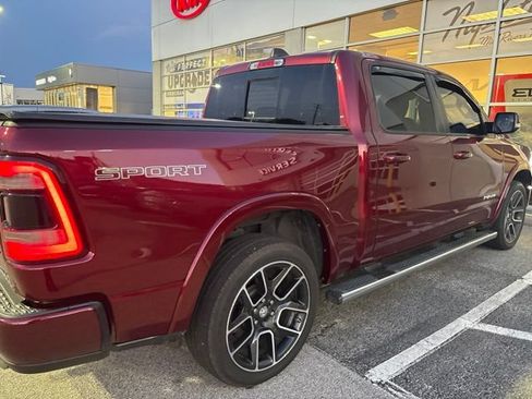 Used 2021 RAM 1500 Laramie AWD/4WD image 3