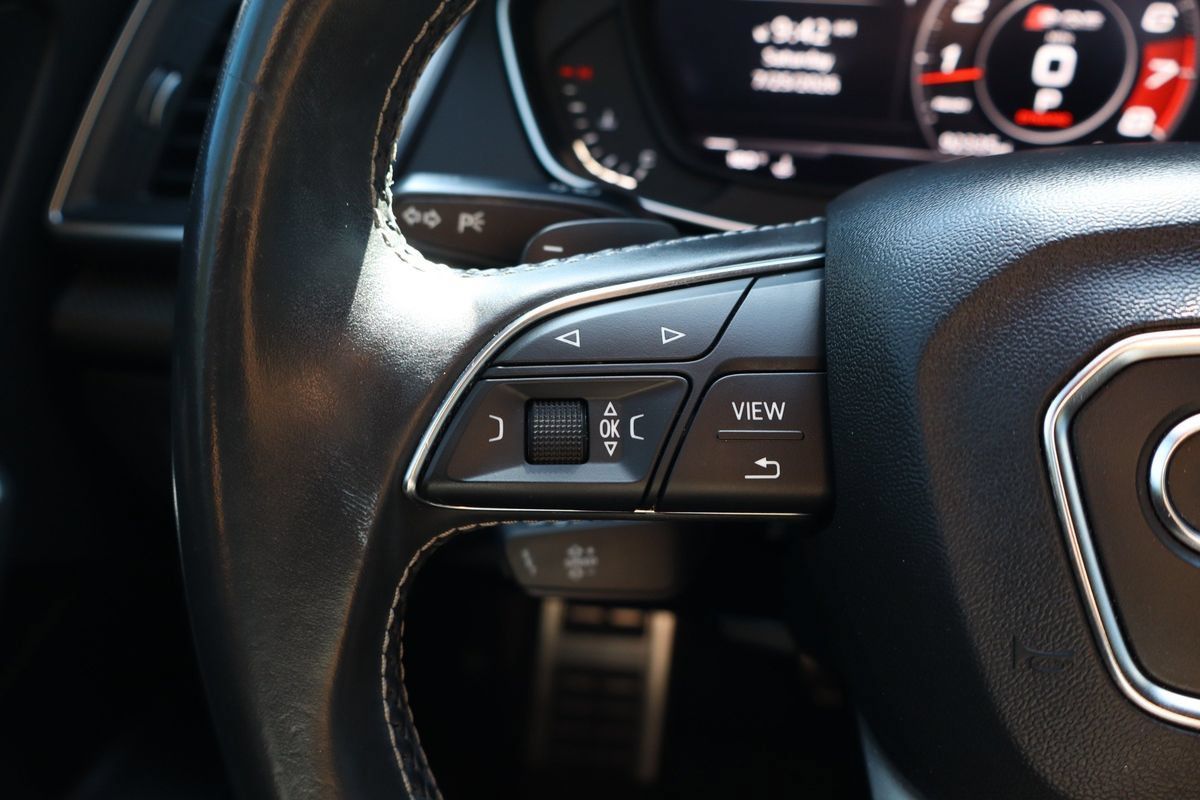 Used 2018 Audi SQ5 Premium Plus w/ S Sport Package AWD/4WD image 15