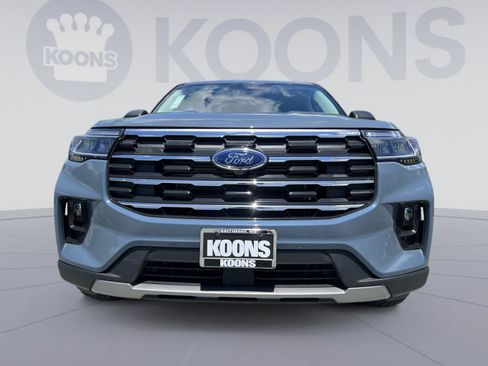 New 2026 Ford Explorer Active w/ Active Comfort Package AWD/4WD image 11