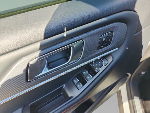 New 2025 Ford Explorer ST-Line w/ Premium Package image 15