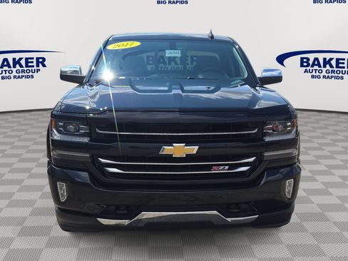 Used 2017 Chevrolet Silverado 1500 LTZ Z71 w/ LTZ Plus Package AWD/4WD image 8