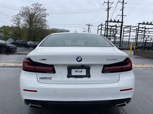 Used 2022 BMW 530i xDrive w/ Convenience Package AWD/4WD image 4