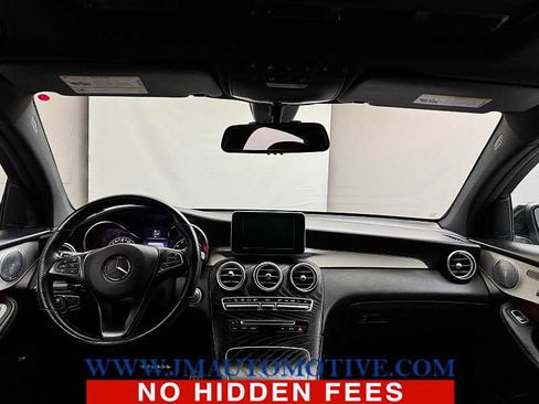 Used 2019 Mercedes-Benz GLC 300 4MATIC Coupe image 12